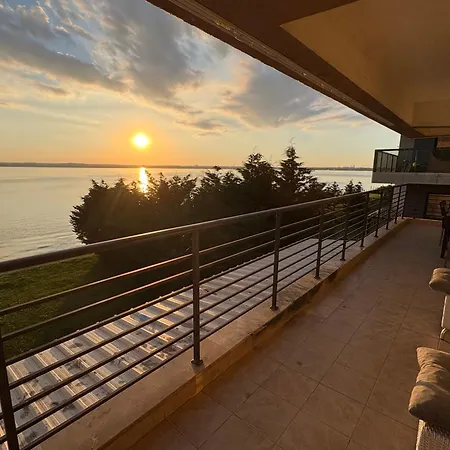 Summerland Nord Apartment